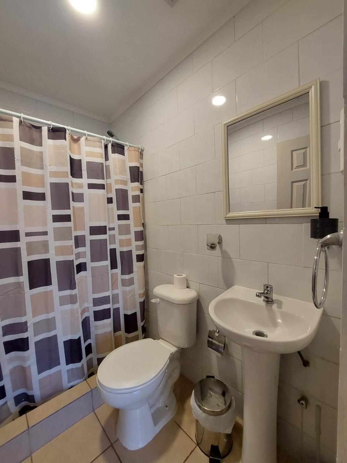 Hostal La Ruca 安托法加斯塔 外观 照片